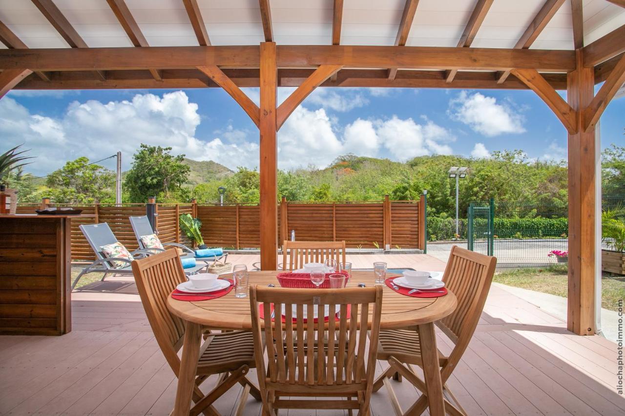Bungalow Pom 1, Piscine, A 5 Min Des Plages Le Vauclin Buitenkant foto