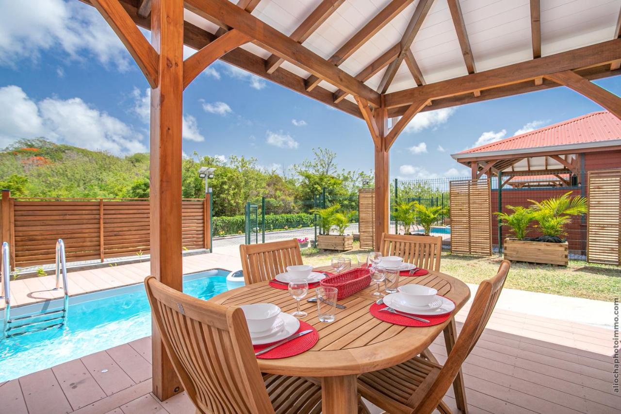 Bungalow Pom 1, Piscine, A 5 Min Des Plages Le Vauclin Buitenkant foto
